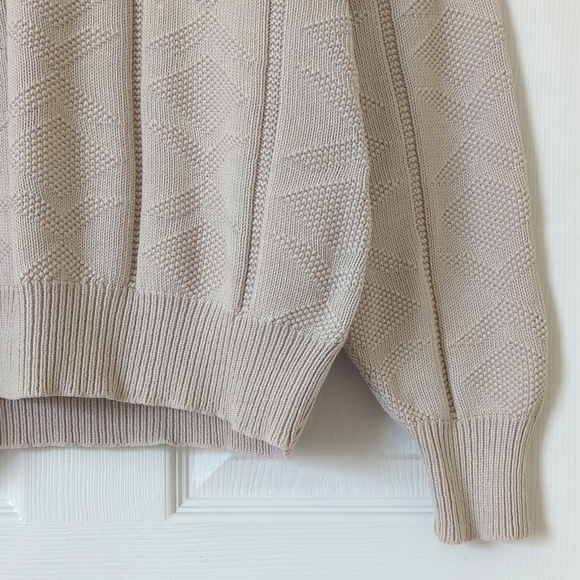 Van Heusen 90's Vintage Classic Funky Jacquard Knit Crewneck Sweater Beige Large - Picture 7 of 11